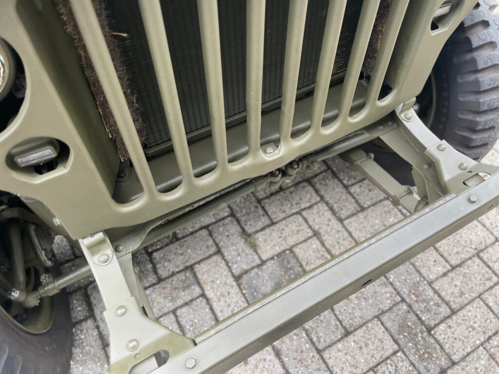 Ford GPW četvrtasti poprečni nosač