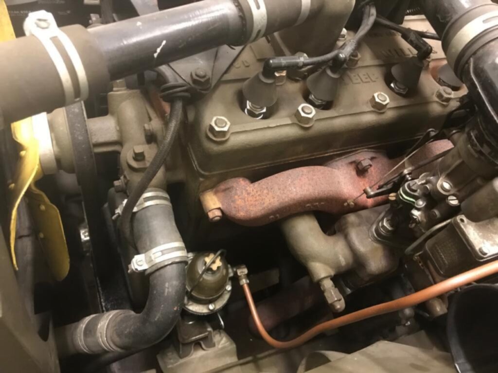 Posleratna glava motora