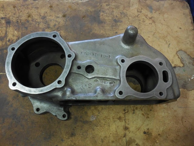 Willys MB kućište razvodnika sa oznakom C18-15-10-1